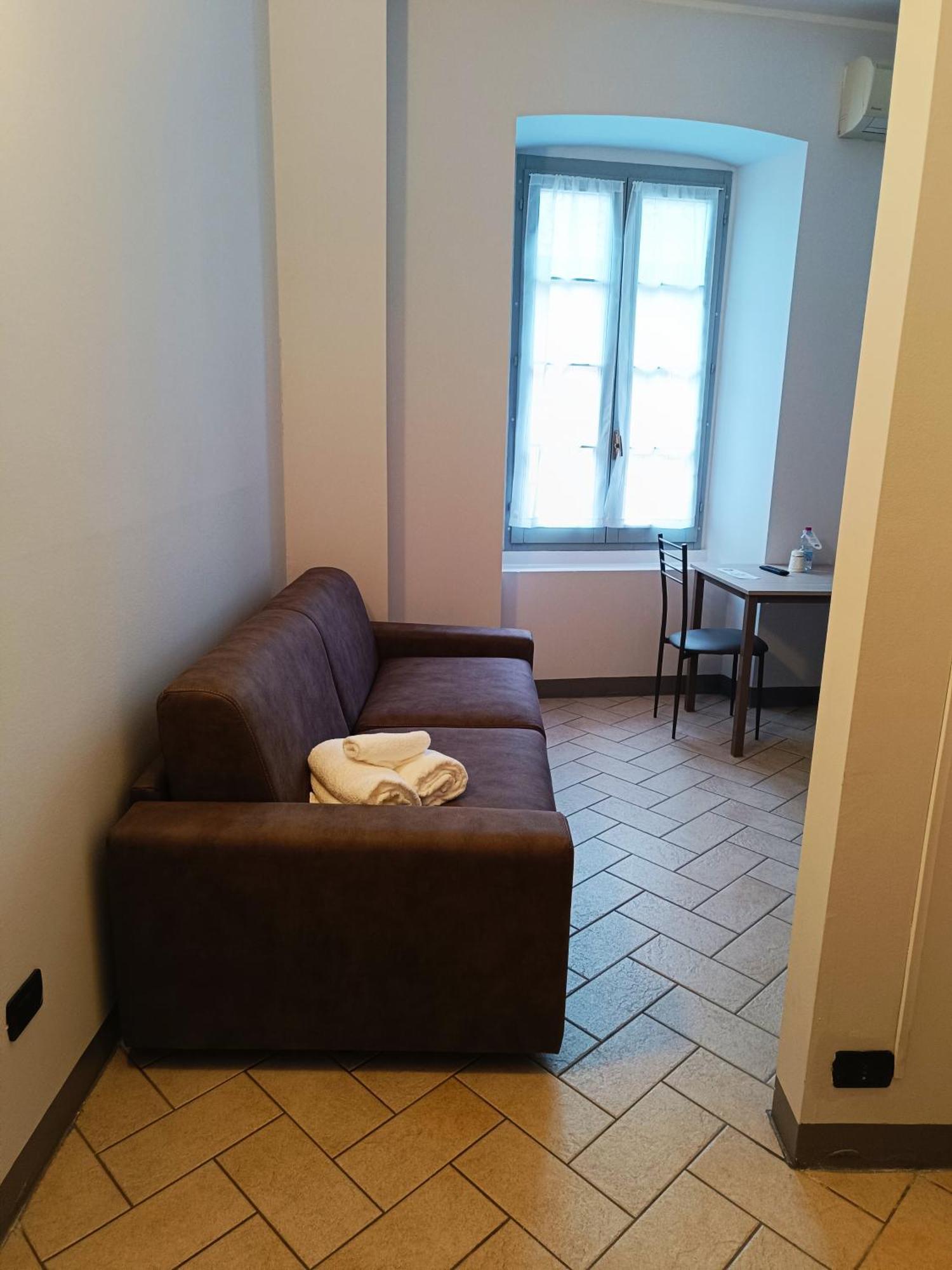 تشيزانو ماديرنو Residence Borromeo المظهر الخارجي الصورة